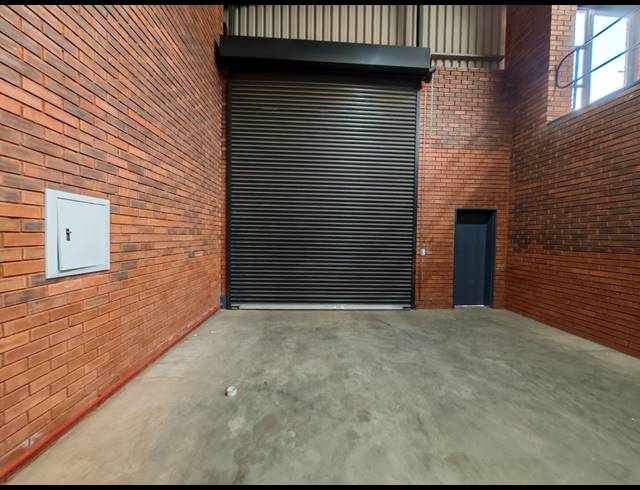 377M² WAREHOUSE TO LET IN ORMONDE